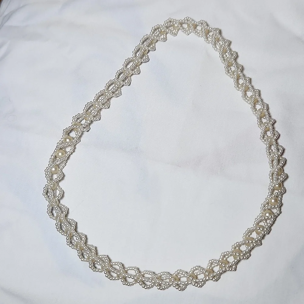 VINTAGE Coustume Jewelry Larger Pearl Wraped in Smaller Pearl Twisted Necklace - Picture 5 of 5